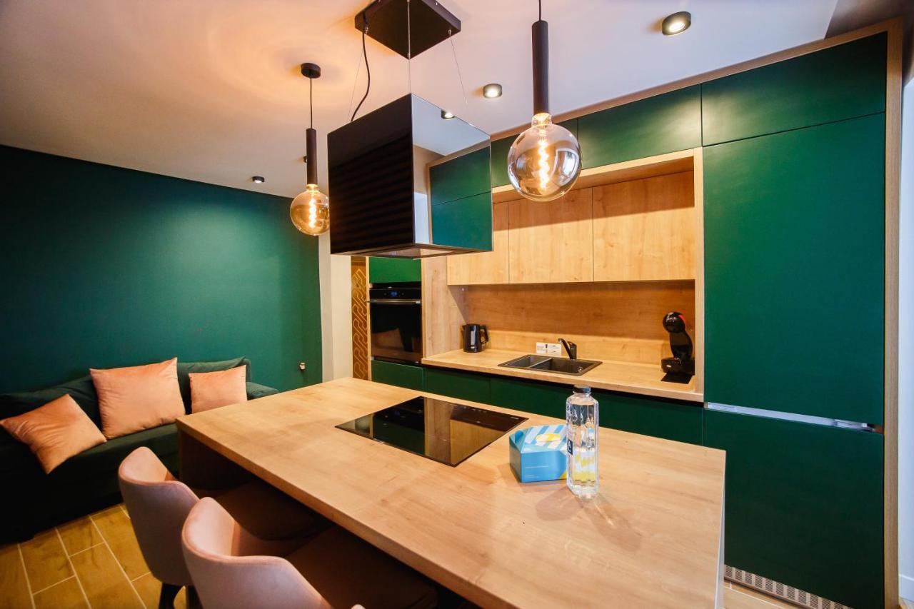 Green Velvet City Retreat Oradea Εξωτερικό φωτογραφία